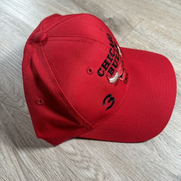 Vintage 1993 Chicago Bulls Hat Snapback NBA Champs 3 Peat Jordan Red G Cap - Picture 8 of 9